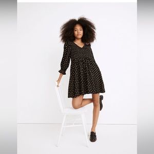 NWT Lucie V-Neck Smocked Mini Dress in Oval Dot Sz S